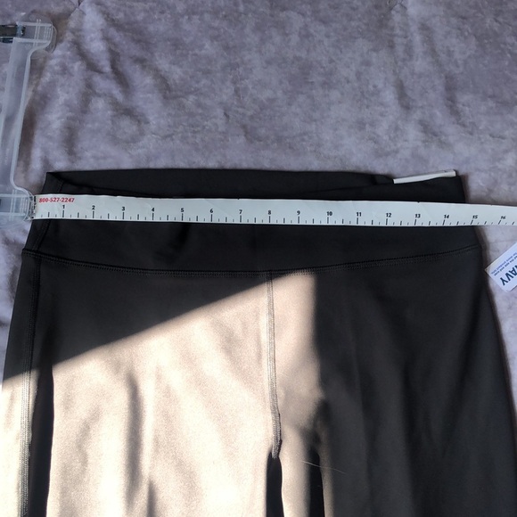 2 pairs of Old Navy Powersoft Flare Extra High Rise. - Picture 6 of 9